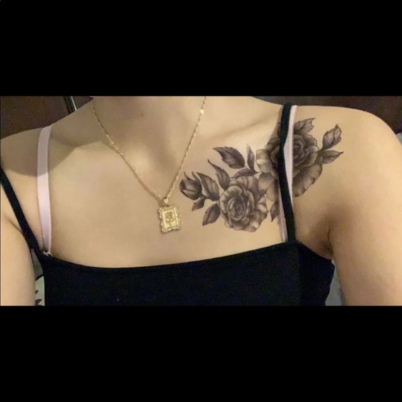 *SOLD* 💋Buy2 Get1 FREE  Flower 🌸 Tattoo sticker - Picture 4 of 5